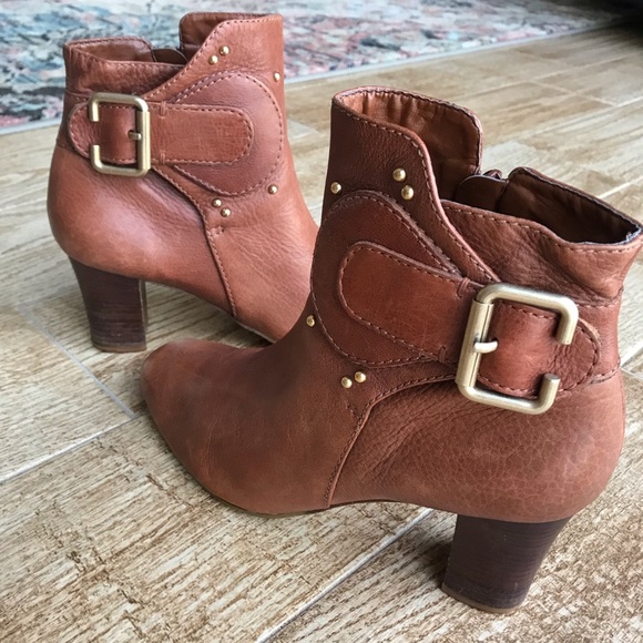 ANTONIO MELANI Shoes - Antonio Melani Brown Boots